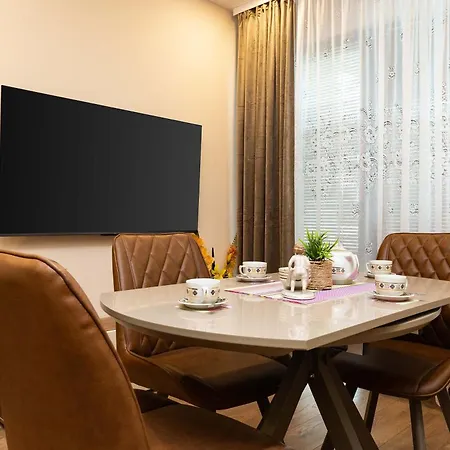 Comfortable Family-friendly 2bd With Terrace By Flat Manаger Apartment Plovdiv