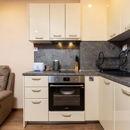 Apartment Comfortable Family-friendly 2bd With Terrace By Flat Manаger *